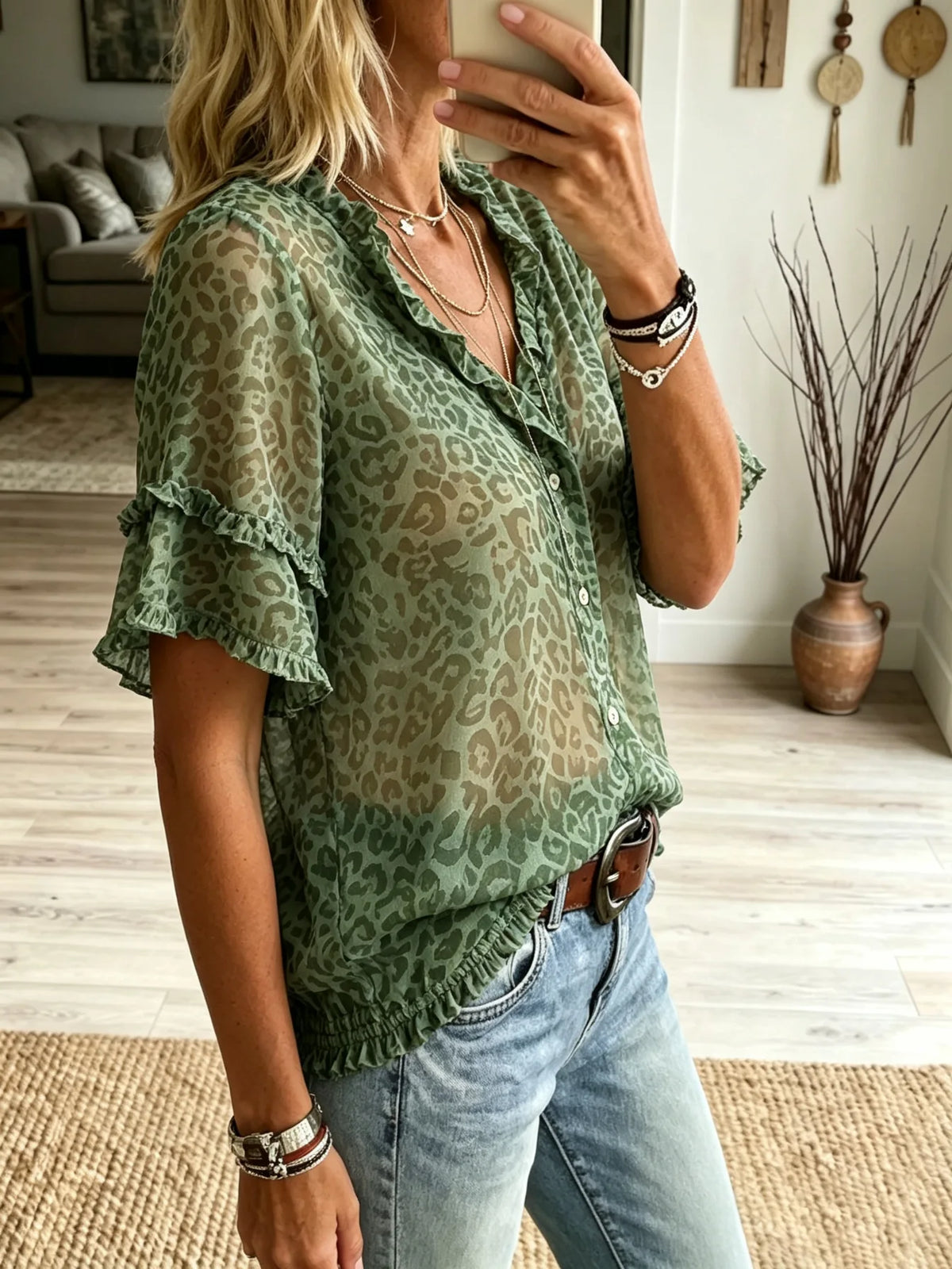 Women's Green Leopard Print Short-sleeved Shirt With Ruffled Trim