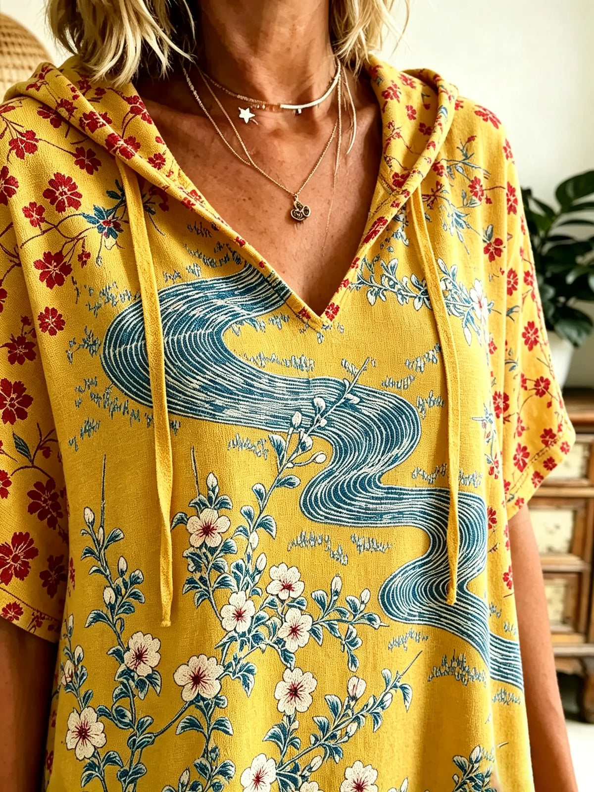 Women Oriental River Floral Art Print Hooded Short Sleeve Top