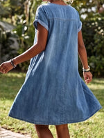 Women's Lace Yoke Spliced Denim Shift Dress With Front Pockets