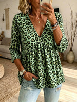 Women's Classic Leopard Print V-Neck Babydoll 3/4 Sleeve Top