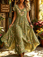 Women's Wildflower Botanical Print Maxi Dress